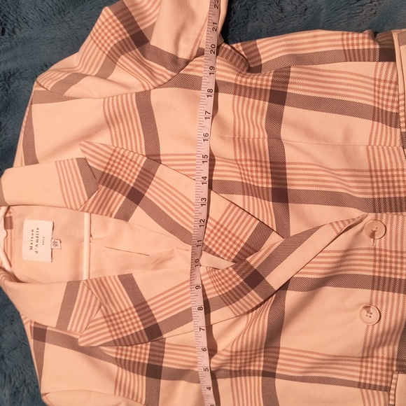 Maison d'Amélie Paris Plaid Double-Breasted Blazer. Size Medium. Great Condition - Picture 11 of 12